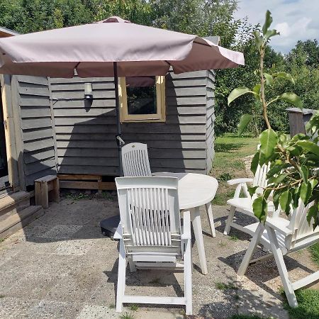 Harmelen Pipowagen/Chalet De Oude Rijn Bed & Breakfast エクステリア 写真